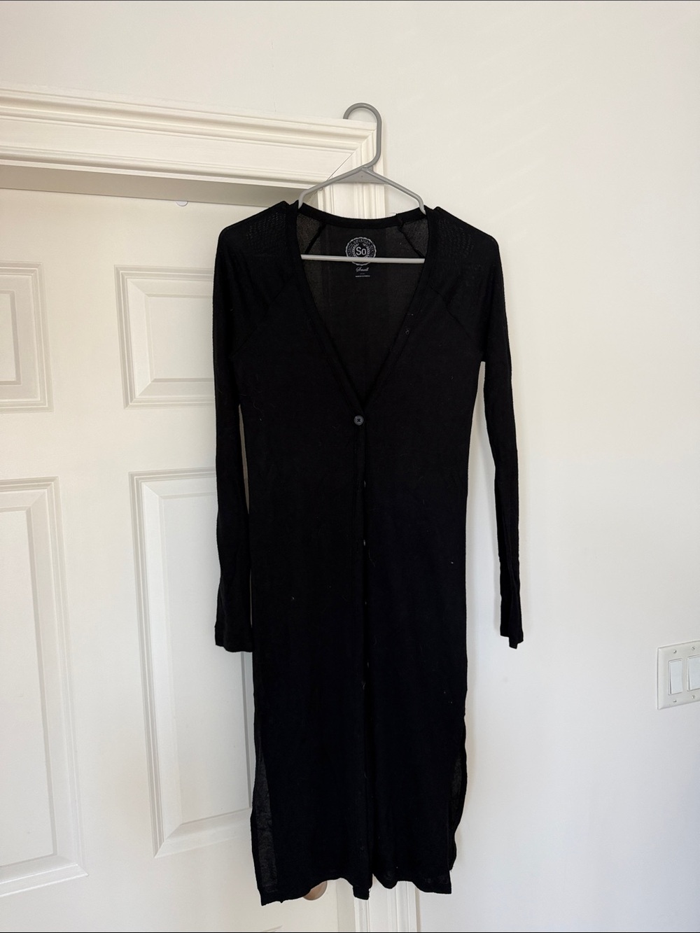 SO Black Long Sleeve Button-Front Midi Light-Wear Cardigan